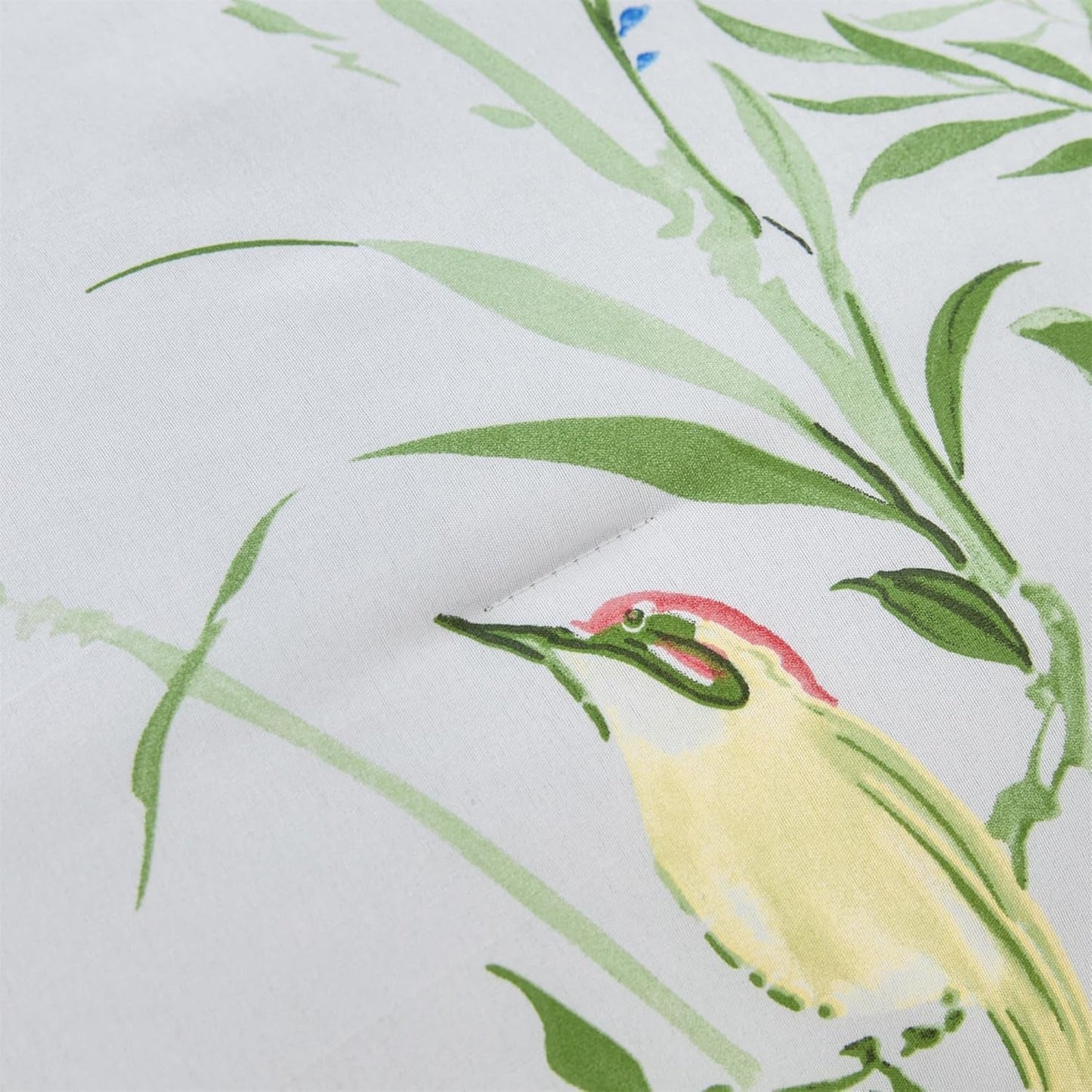 Birds Print Comforter Set Garden Style Floral Leaves Bedding Set Twin Size Soft Fluffy Microfiber Bed Sets Reversible Design (Green-White,Twin)