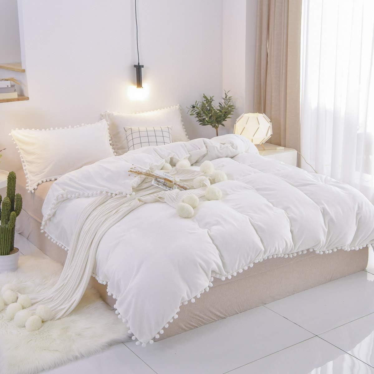 White Pom Pom Bedding Velvet Flannel Duvet Cover Twin Girls Duvet Cover Baby Teen 3 Pcs Vintage Farmhouse Boho Quilt Cover Bohemian with Hidden Zipper Closure