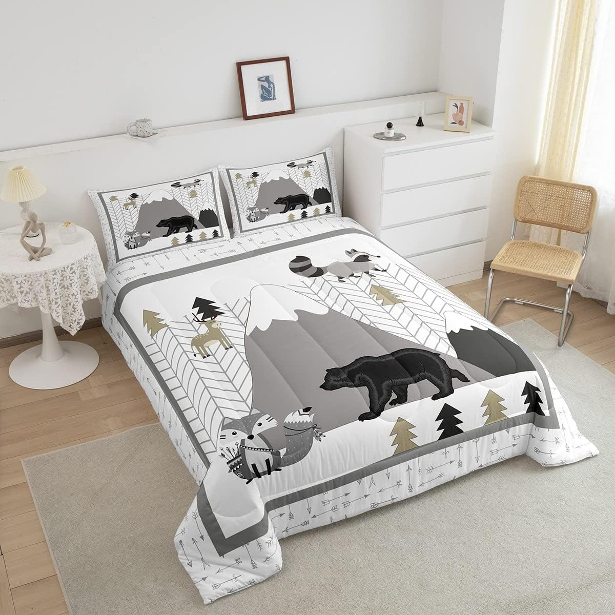Cute Animals Comforter Set Cartoon Fox Bear Bedding Set Women Adults Mountains and Trees Comforter Cartoon Quilted Duvet Set Bedroom Collection Twin Size